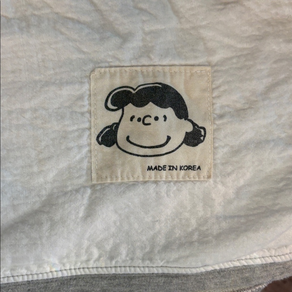 School Bus Made in Korea Peanuts Shirt Size large Snoopy Charlie Brown - Picture 5 of 6